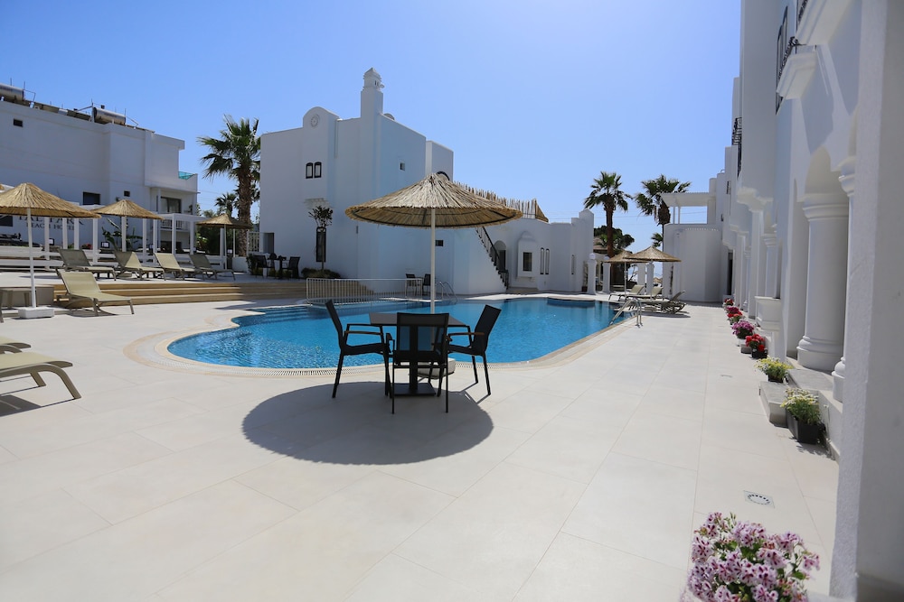 Yalinn Hotel - Image 11