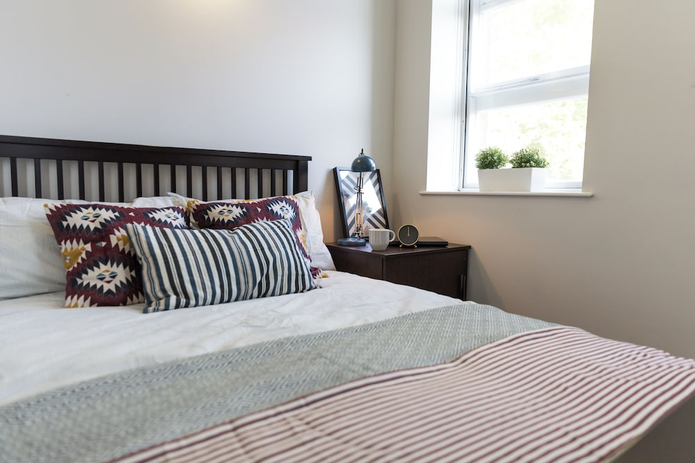 Student Only Dean Clarke Lofts