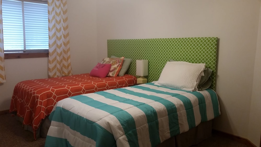 Galena Vacations - Shorewood House - Property Image 3