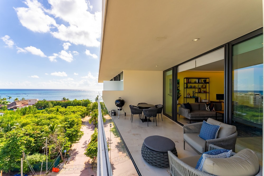 Ph Ocean Lux at Marila Condo