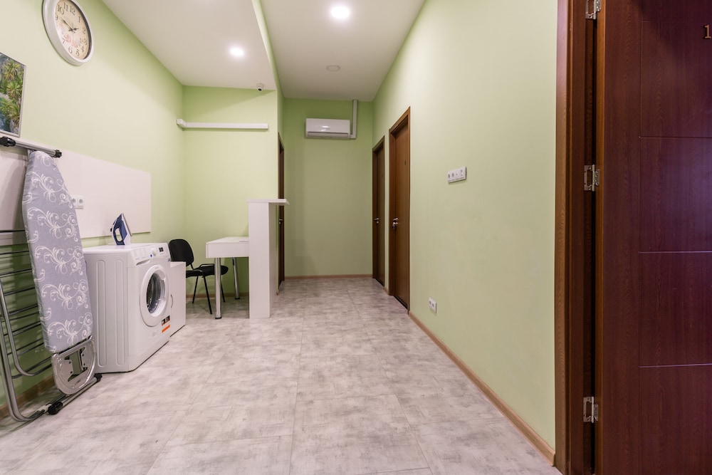 H&B apartments Laghidze view 5