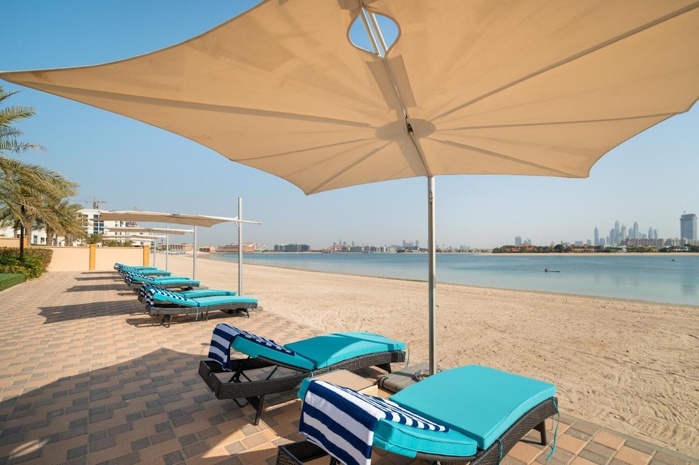 2BD 2 5BA Superior Apt With Pool Gym Beach Access