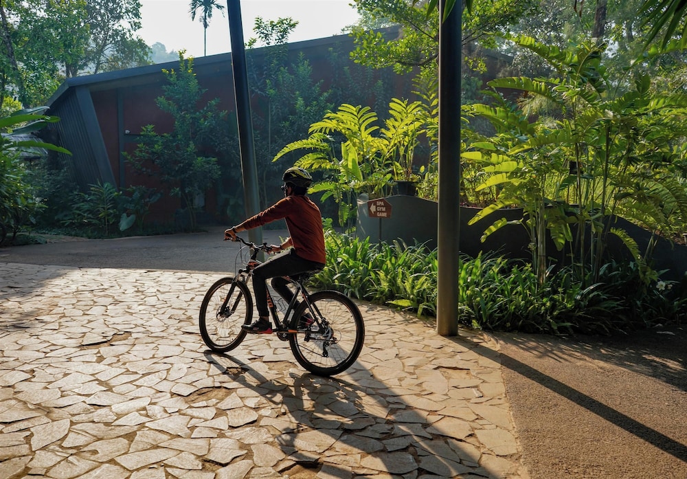 Vyna Hillock Resort and Spa