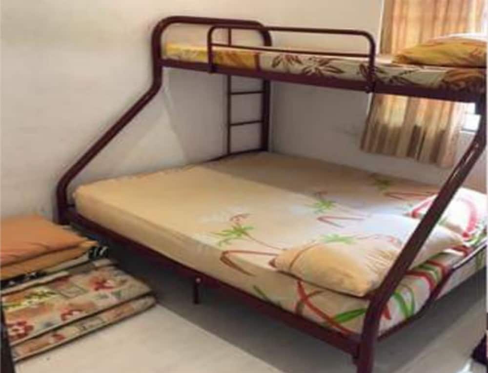 Hasienda Homestay Bayan Lepas photo 4