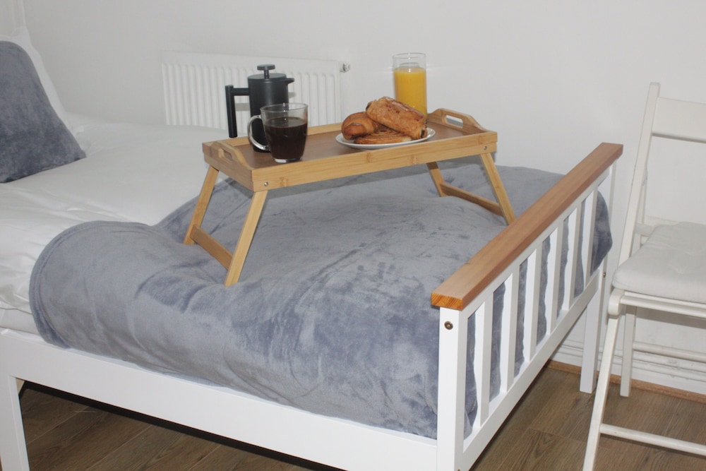 Room in St Albans, photo 17