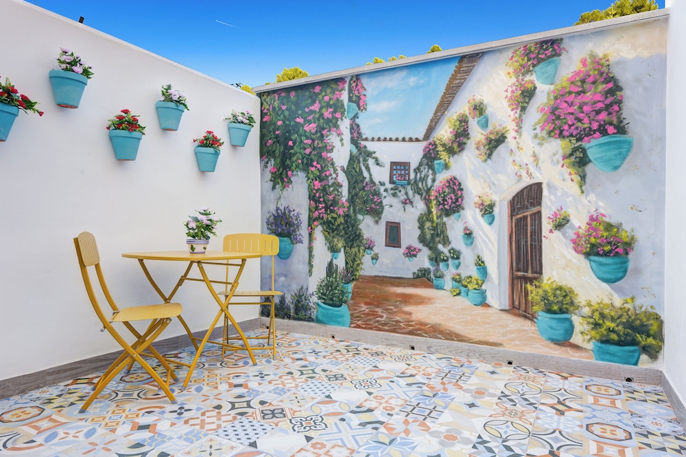 Andalusian Apartment By Seric