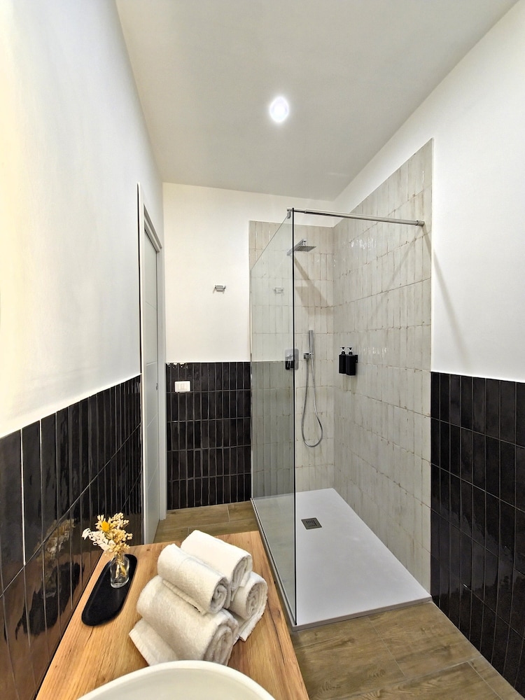 Ventuno Dei Luxury Suites - San Giovanni