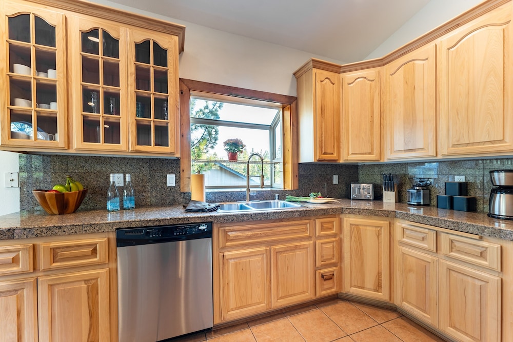 Blitzen by Avantstay Pet-friendly Tahoe Retreat