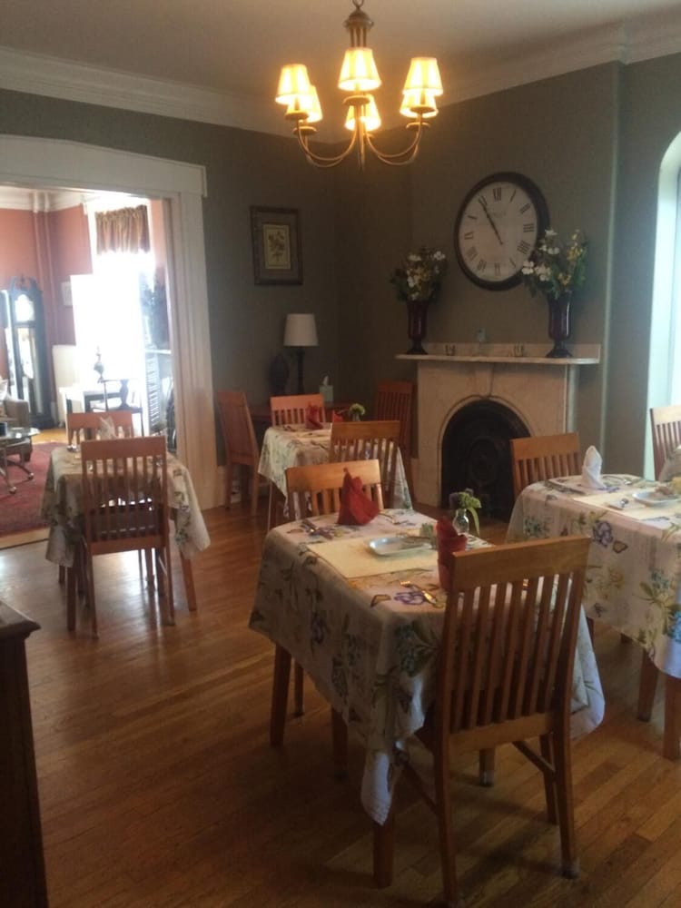 Portland Vacations - Inn at Park Spring - Property Image 7