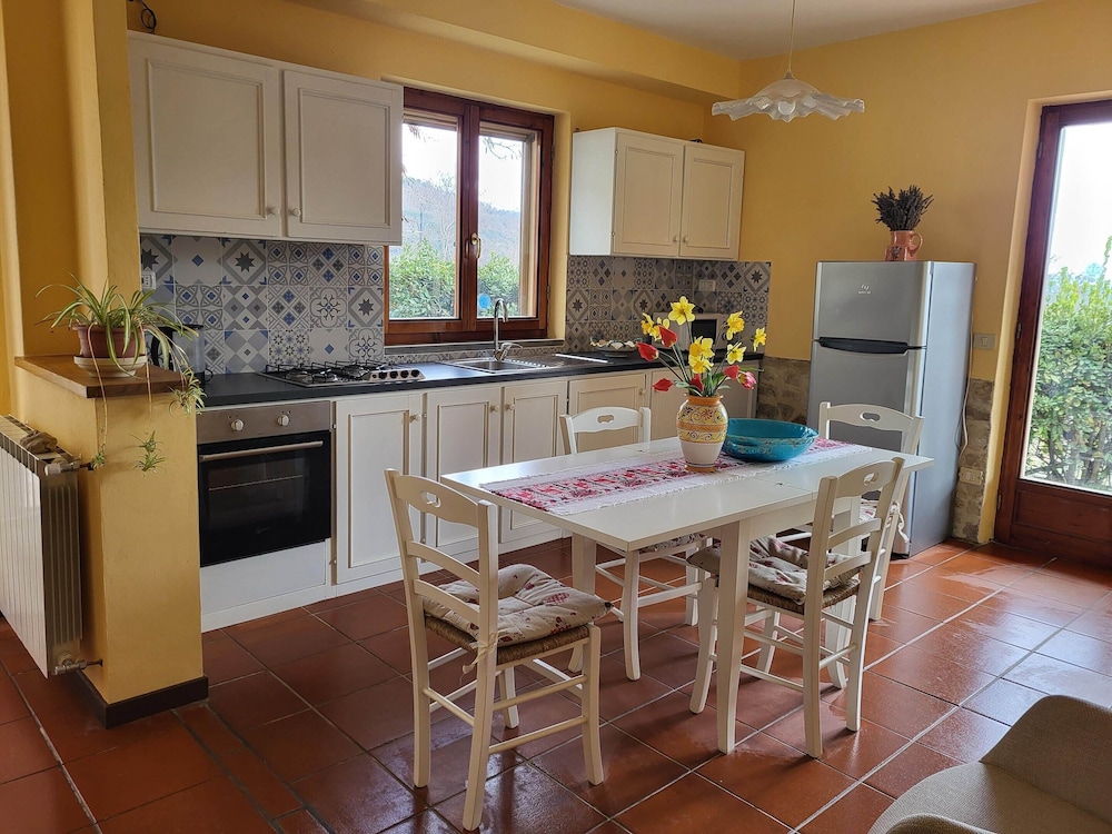Apartment Monte Santa Maria With Pool Views