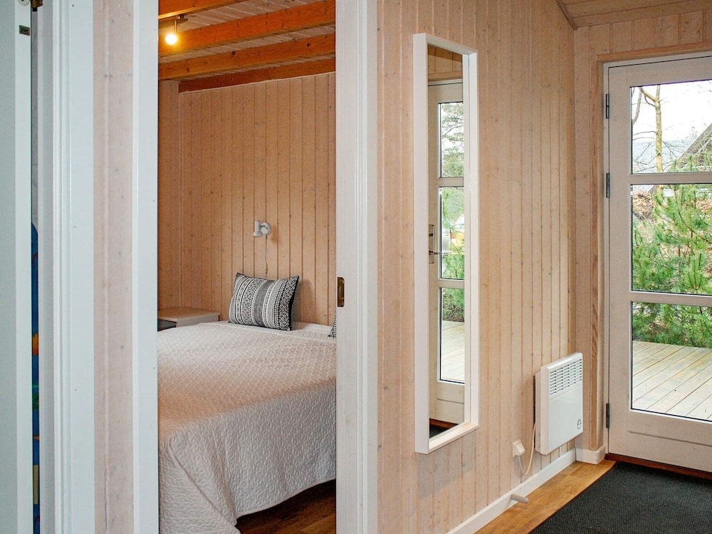 7 Person Holiday Home in Ulfborg view 4