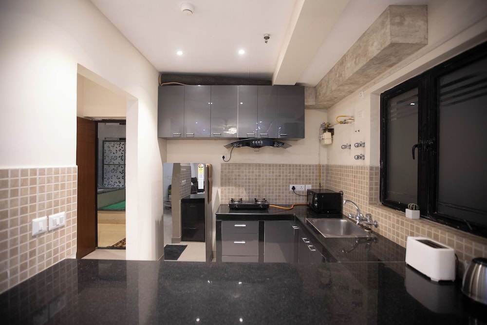 Indigo Studio by Jadecaps Nr. DLF IT Park