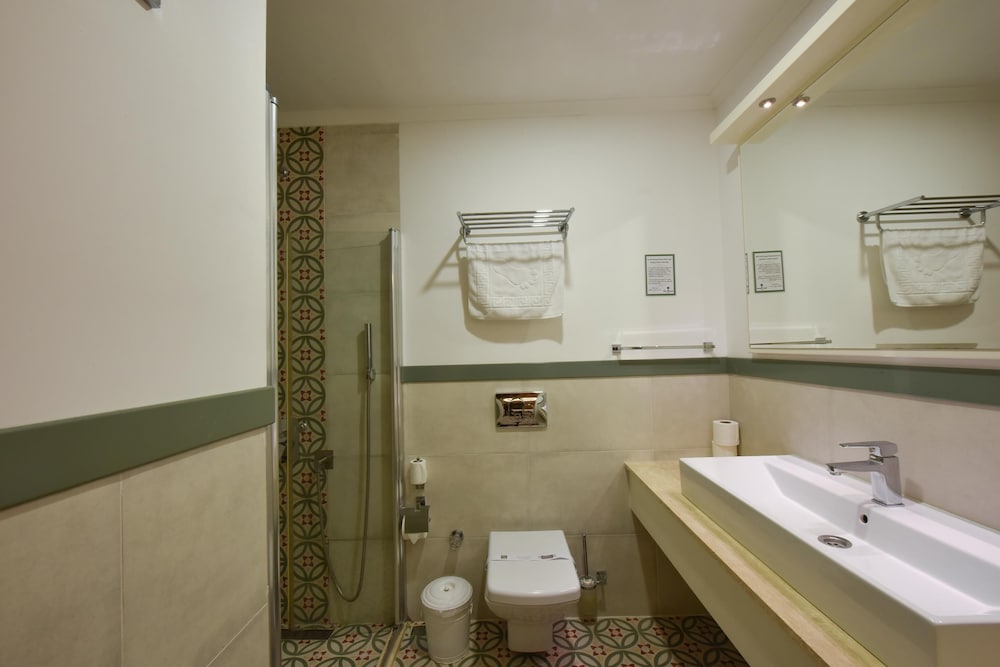 Sea Breeze Otel & Daireler - Image 73