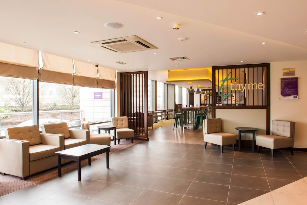 Premier Inn Luton Town Centre 5
