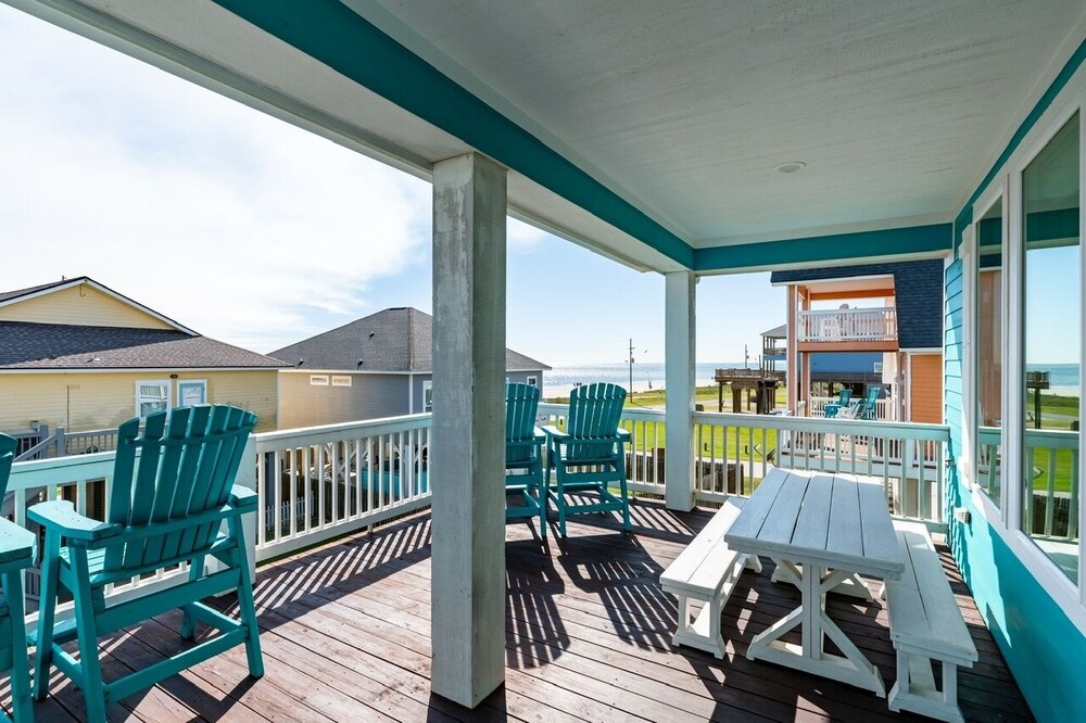 Crystal Breeze 3 Bedroom Home