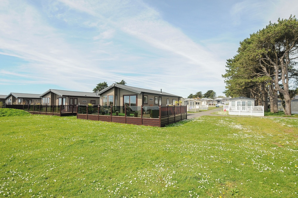 Chalet 27 at Landscove Holiday Park