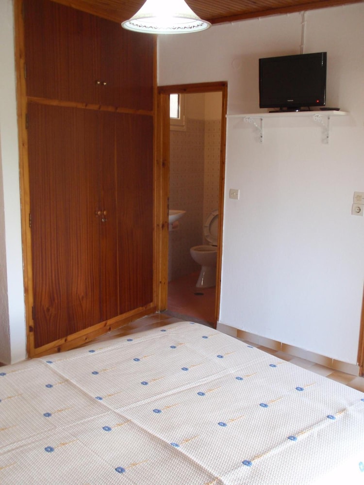 Photo 12