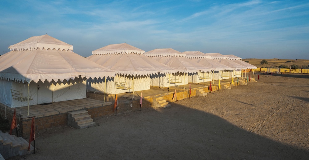 K K Resorts & Camp