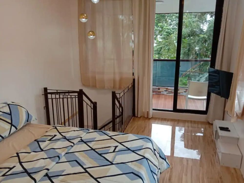 A's Place view 4