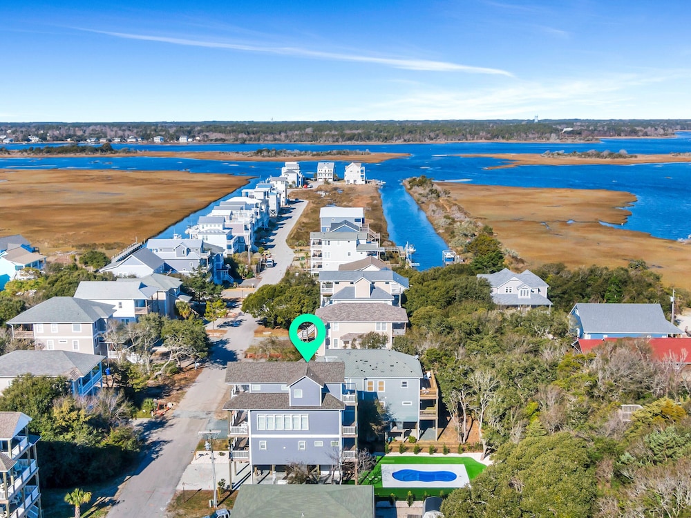 Across the Pond by Topsail Realty