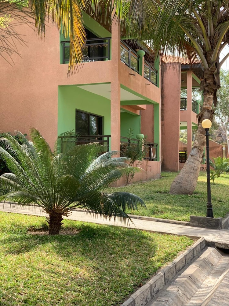 Seafront Residence & Hotel