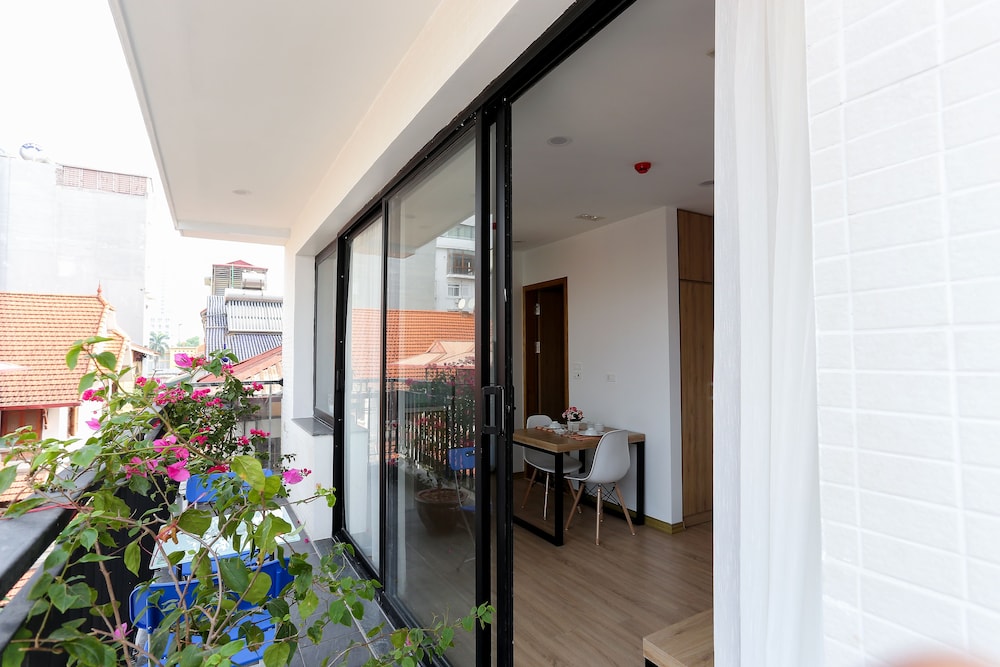 NYT Home Cau Giay