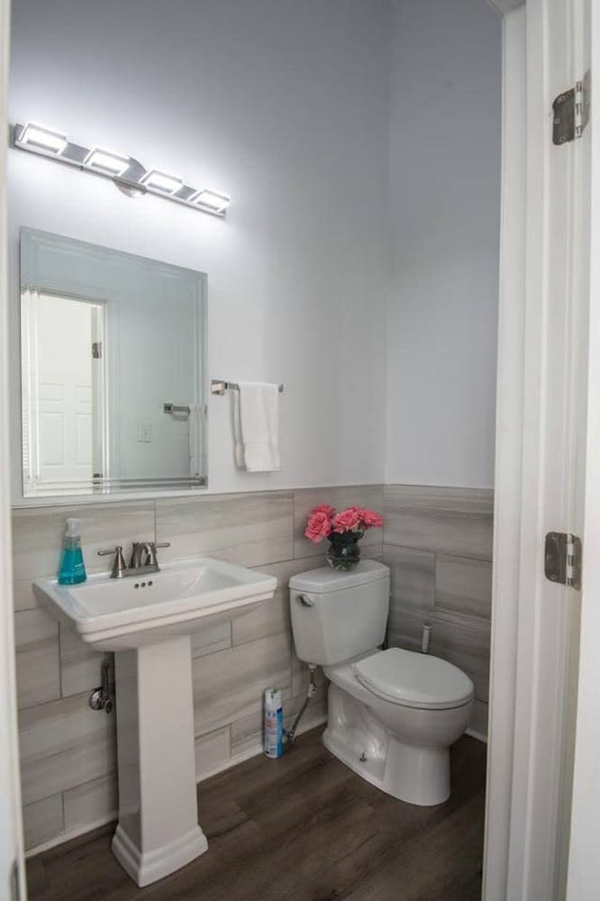 8br-best Location Heated Pool Jacuzzi Spa Gym