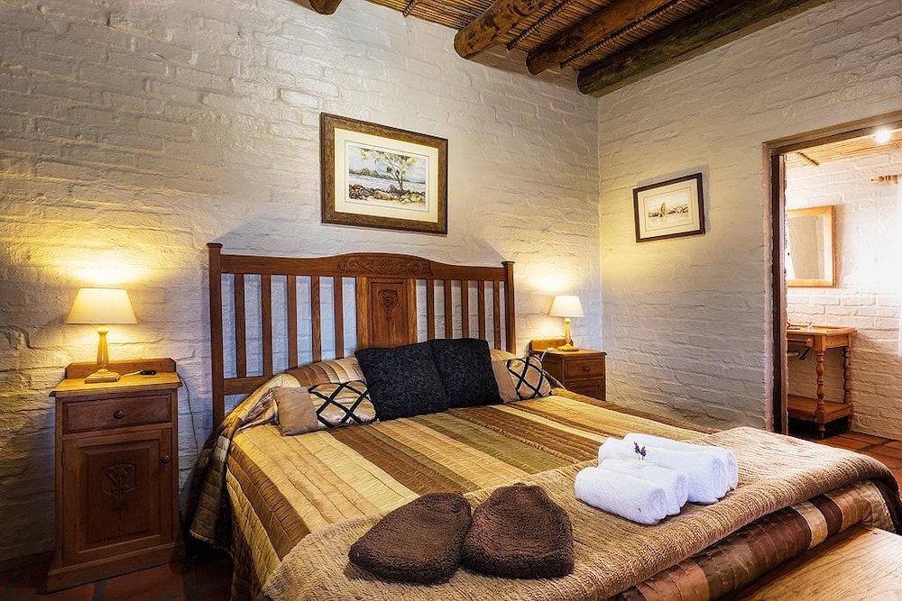 Sandpiper Guest Cottages