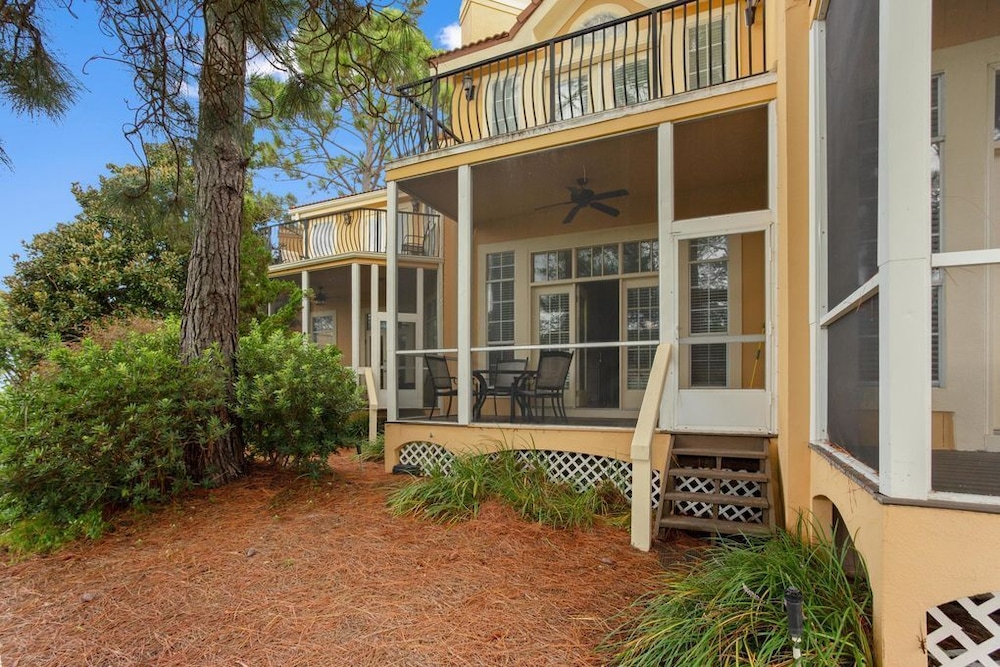 72 Vantage Pointe view 3