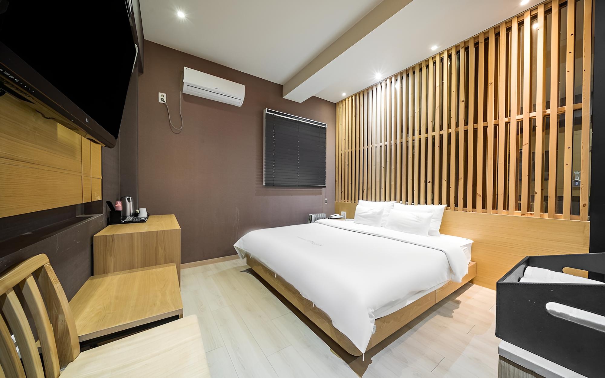 Yangsan Bukbudong Pasta Hotel
