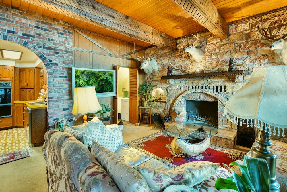 Rita s Lodge in Brinnon