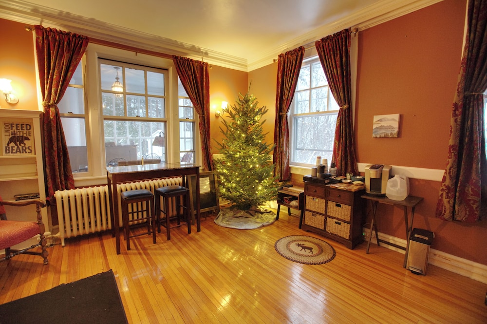 Prescott House ADK