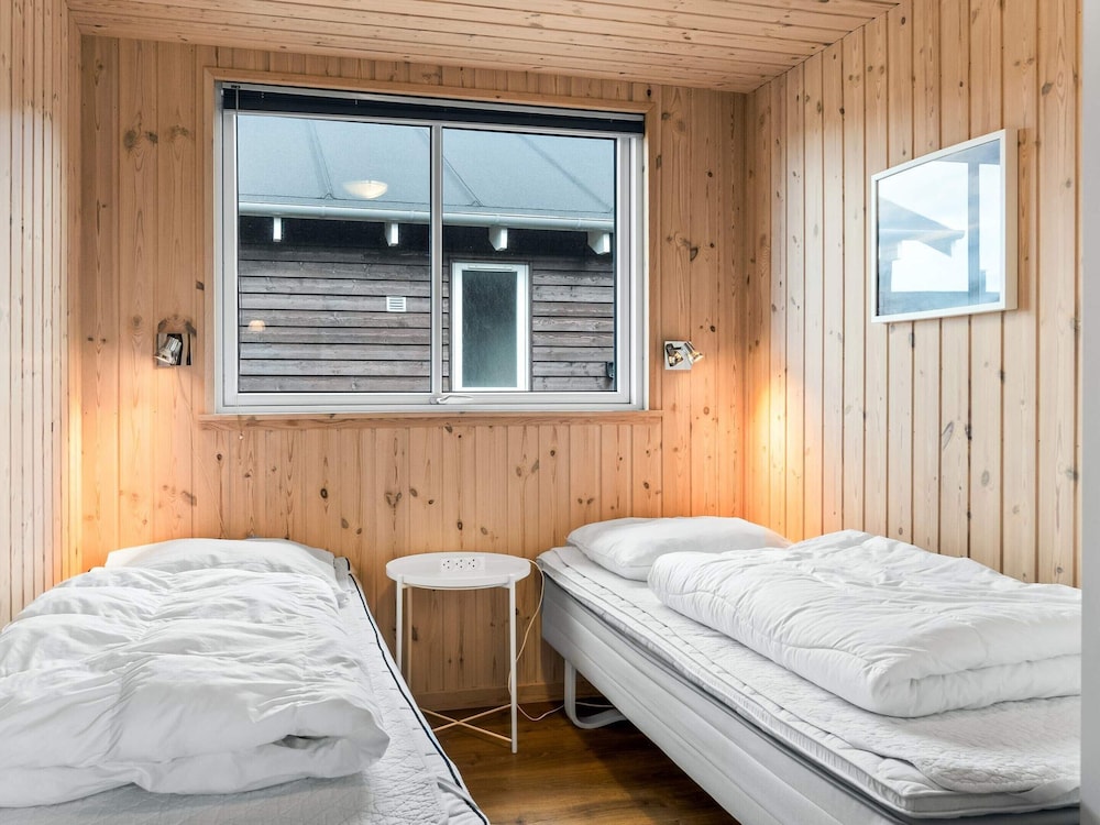 5 Star Holiday Home in Albaek