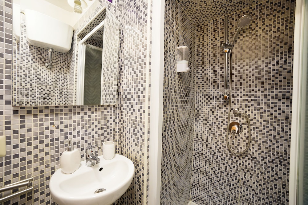 B&B Le 4 Stagioni by ClaPa Group Dislocated Hospitality