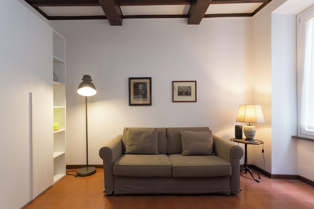 Campo De' Fiori Apartments