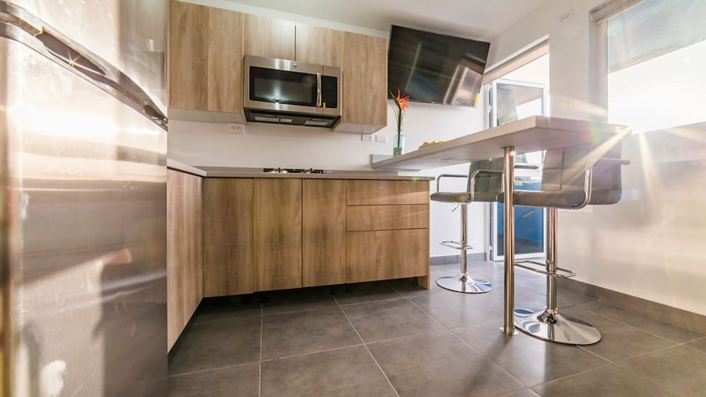Turibana Plaza Suite 4 w Balcony