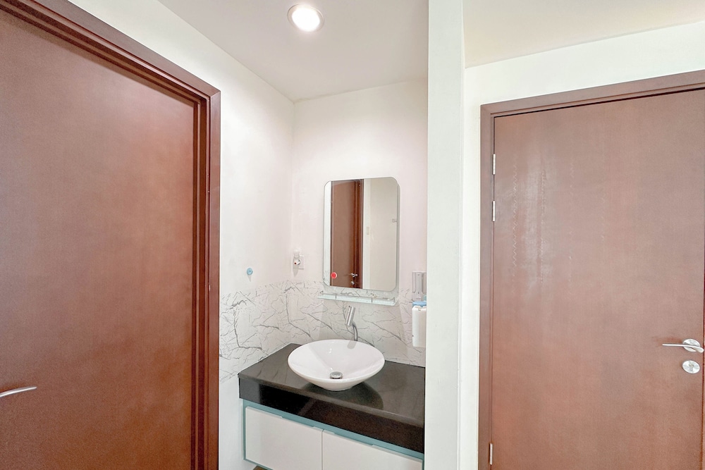 3Br Near Mall At Grand Sungkono Lagoon Apartment