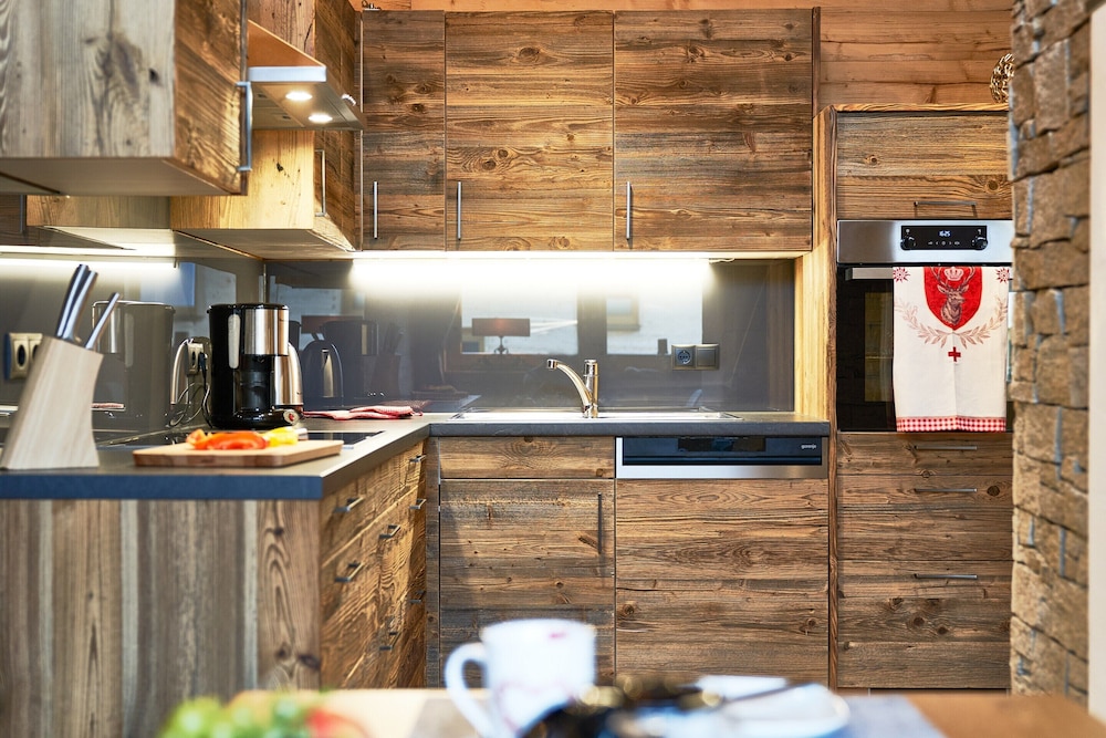 Chalet Lessner - Pure Design & Tranquility