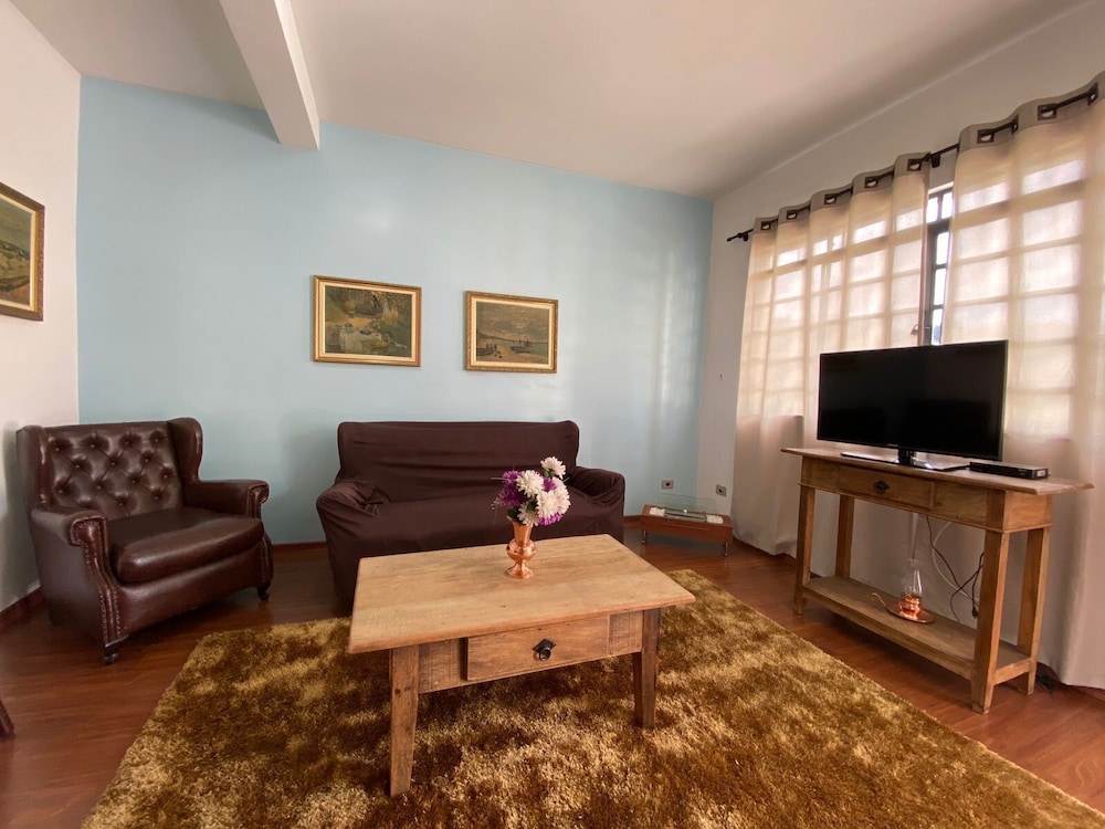 Flat Araucaria 1 by Capivari Lodge Home