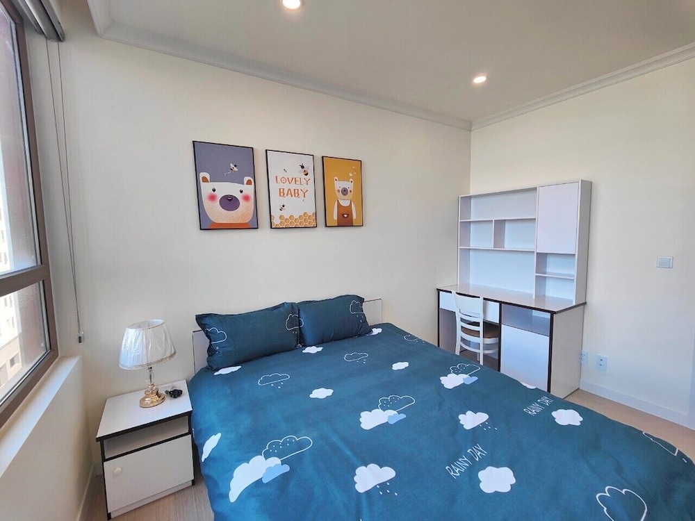 Anstay Apartment in Starlake Daewoo Residence