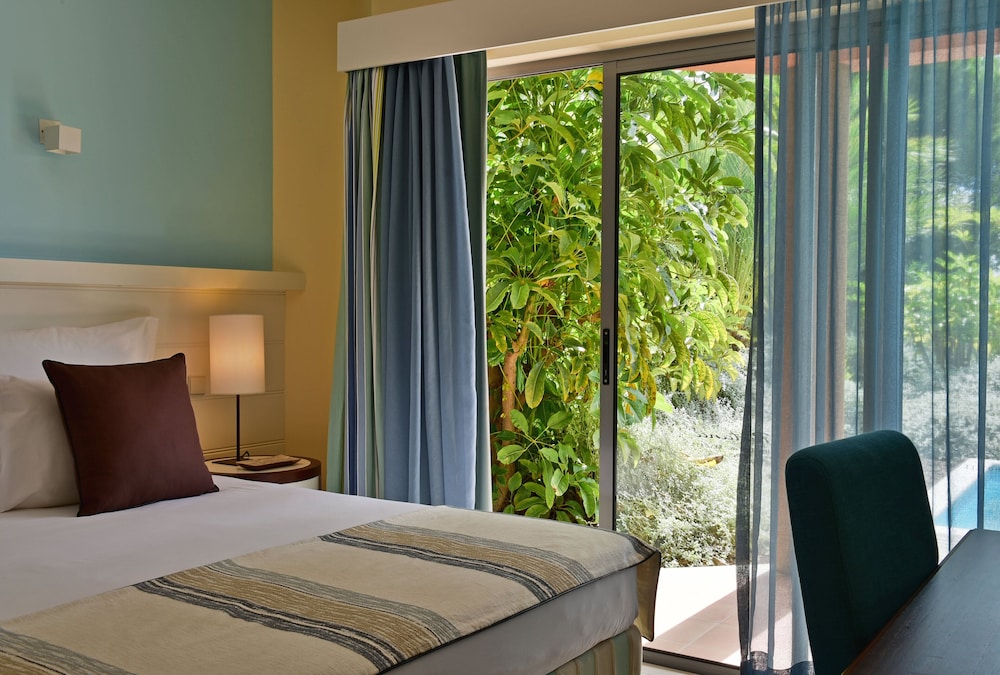 Porto Santo Vacations - Pestana Porto Santo Beach Resort  Spa - Property Image 5