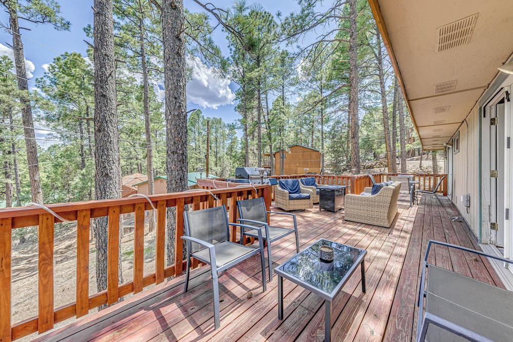 1 Block to Hiking: Ruidoso Home w/ Game Room