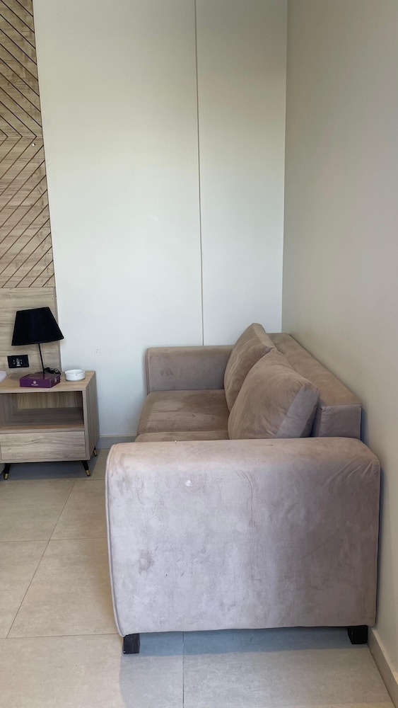 Rivana Residence New Cairo - Pool & GYM Access