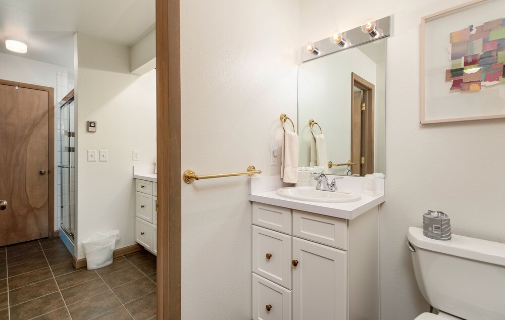 Adams Vacation At Windcliff 2 Bedroom Home by RedAwning - Property Image 11