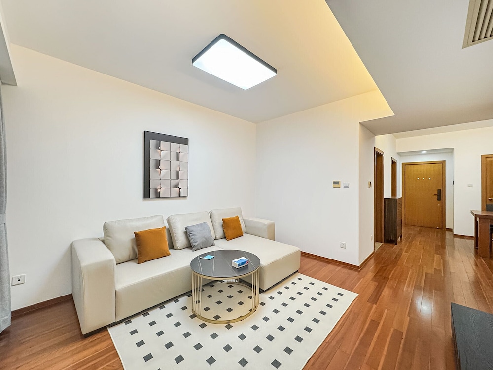 Tyms 2BR Apt Gubei CBD Near Takashimaya