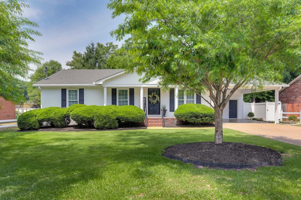 Modern Pet-friendly Home w/ Covered Patio + Yard