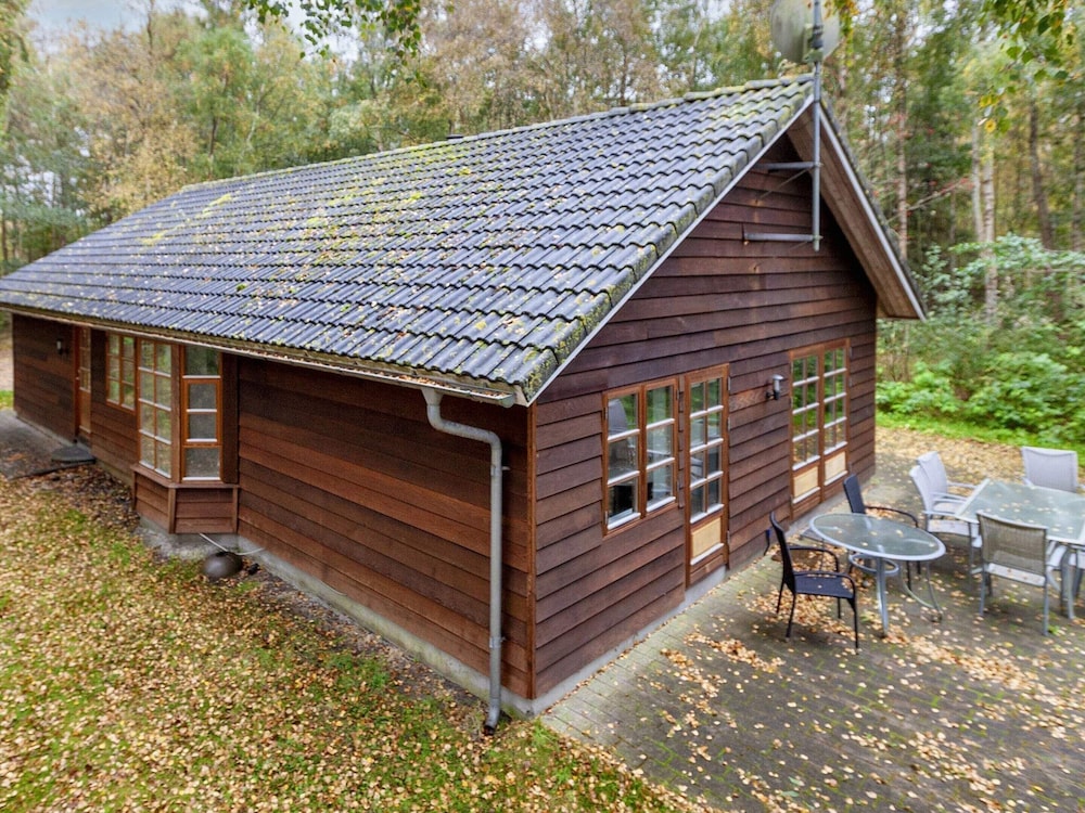 6 Person Holiday Home in Laeso view 2