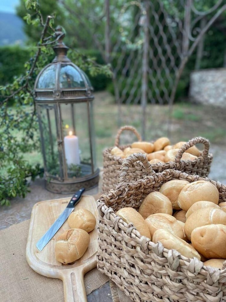 Il Borgo delle Pampare