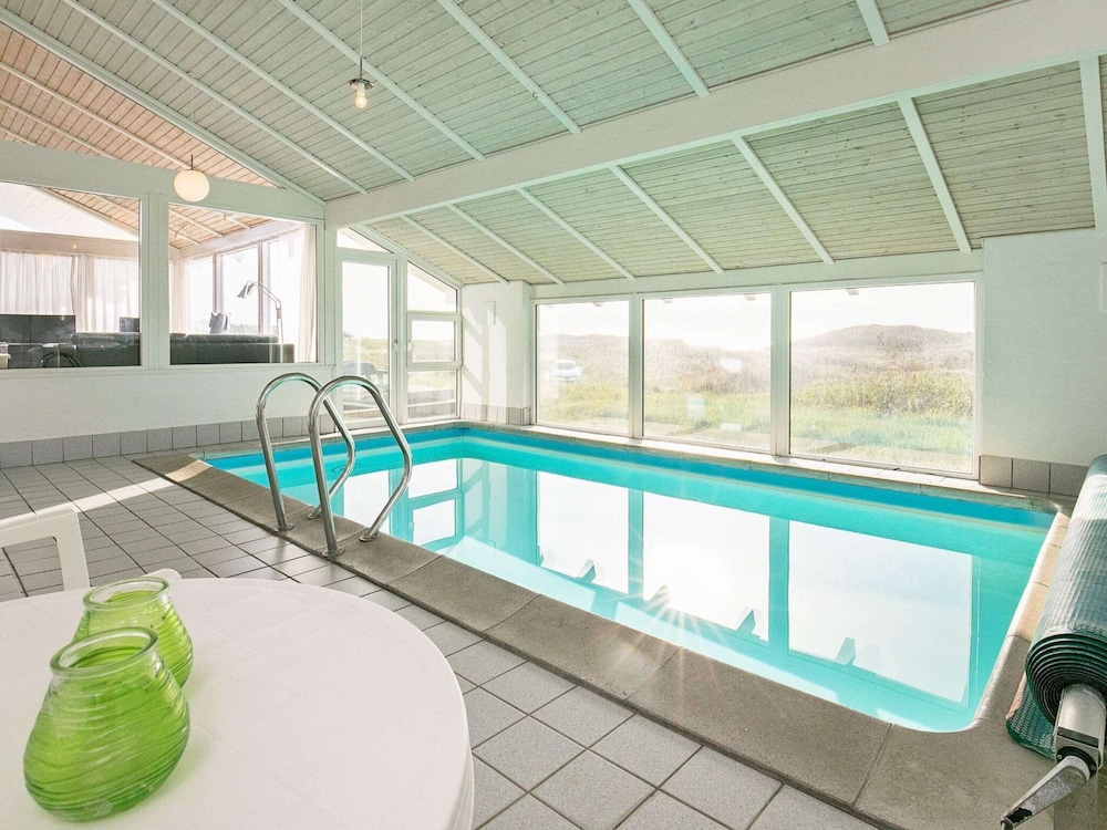 Luxury Beach House With Pool - By Traum Ferienwohnungen view 2