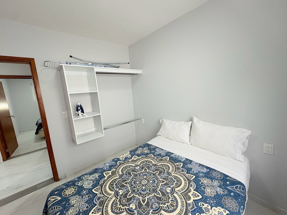 Residencia Gran Coyula Orange B